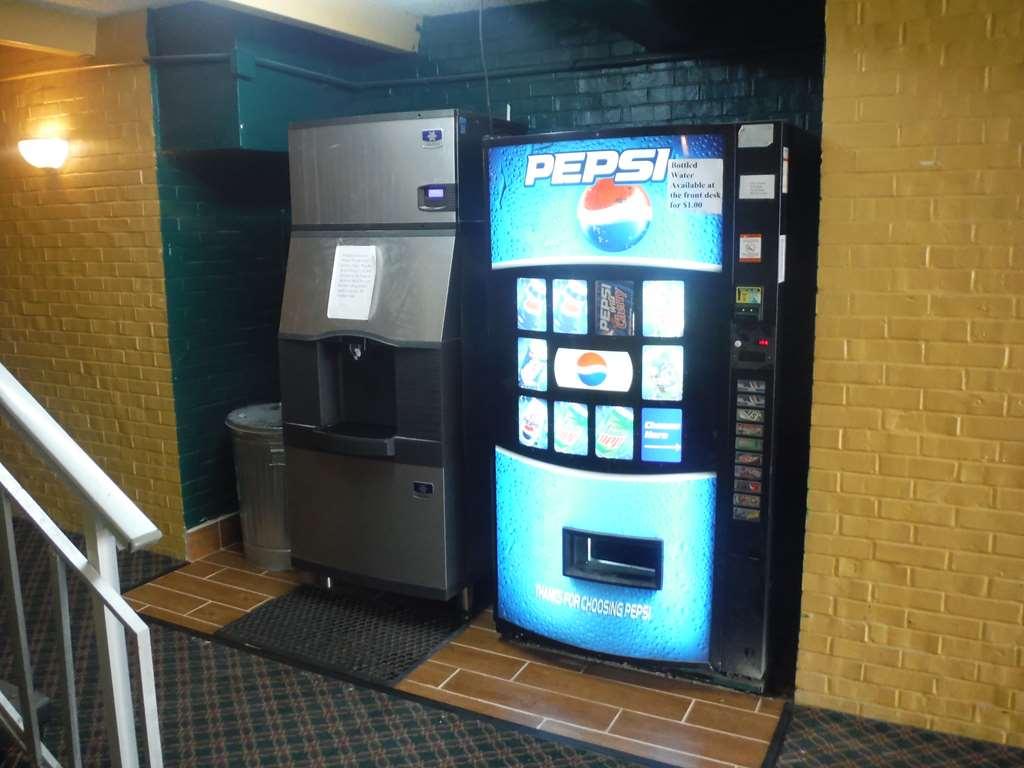Budgetel Inn & Suites Hotel Grand Rapids Facilities photo